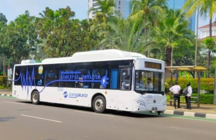 DKI Jakarta Akan Membeli 100 Bus Listrik